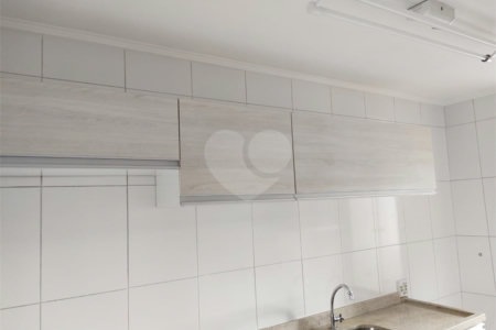Apartamento à venda com 3 quartos em Cambuci, São Paulo, SP