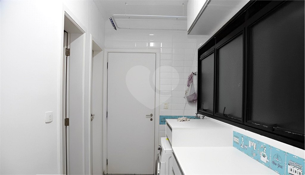 Apartamento à venda com 4 quartos, sendo 3 suítes,  em Real Parque, São Paulo, SP