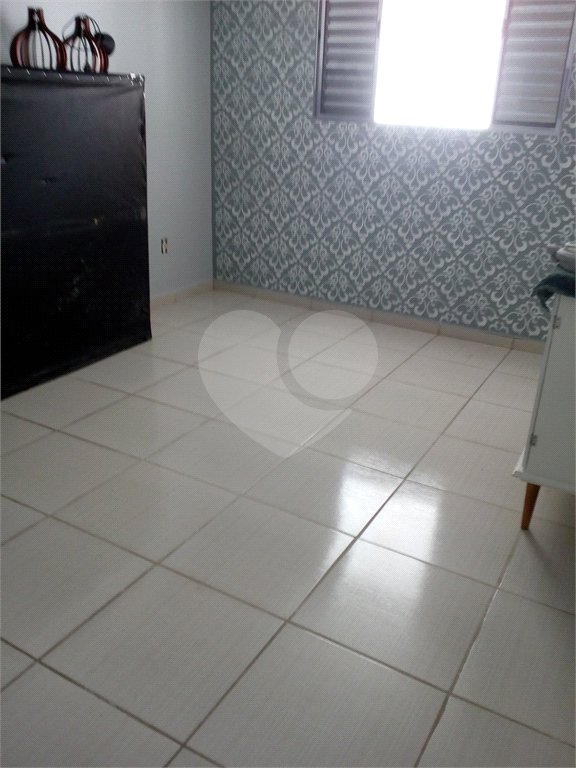 Chácara à venda com 3 quartos, sendo 1 suíte,  em Conjunto Habitacional Brás Cubas, Mogi das Cruzes, SP