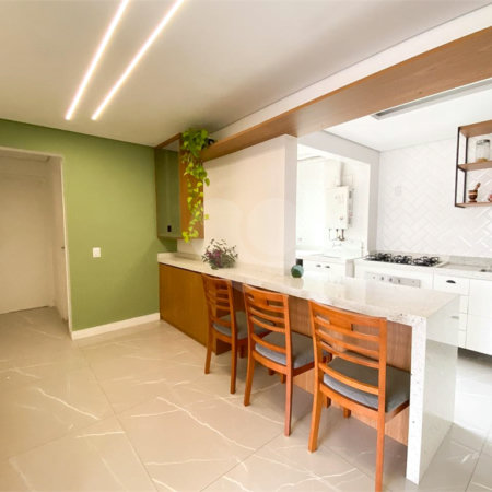 Apartamento à venda com 3 quartos, sendo 1 suíte, em Vila Paiva, São Paulo, SP