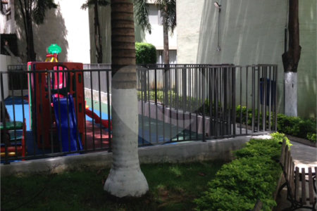 Casa à venda com 2 suítes no condomínio martinha, São Paulo - SP