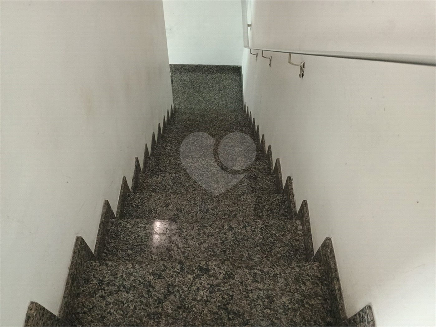 Sobrado à venda com 4 suítes em Santana, São Paulo, SP