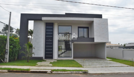 Casa à venda com 4 suítes no condomínio Shambala 2, Atibaia - SP