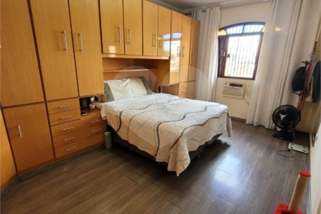 Sobrado de 3 quartos à venda na Penha