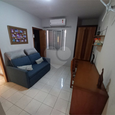 Sobrado à venda com 3 quartos em Sumaré, São Paulo, SP