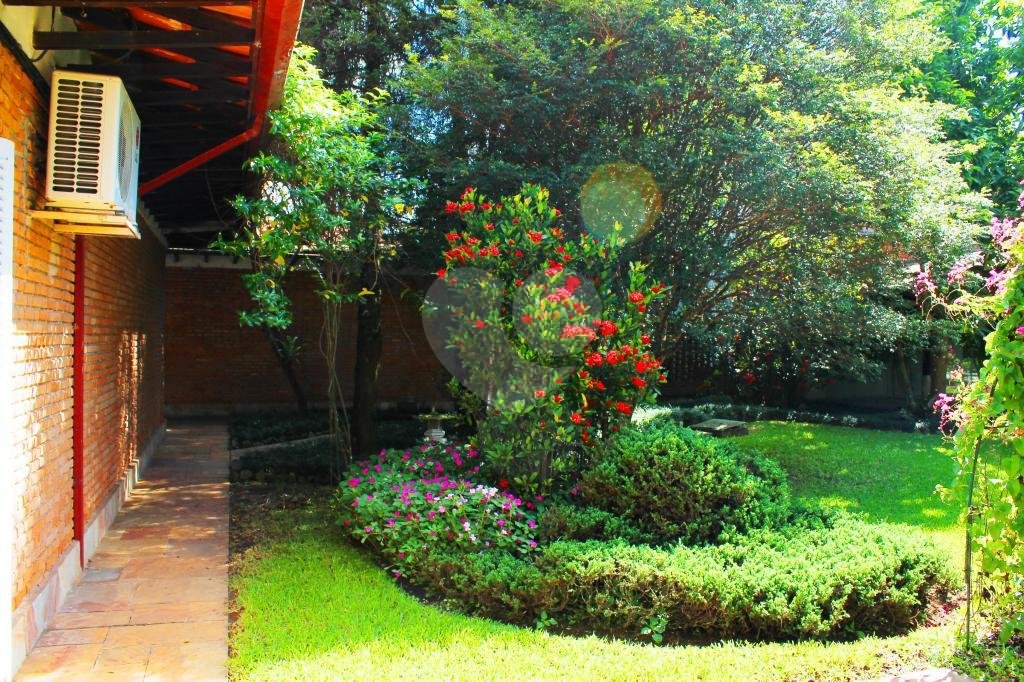 Casa Térrea à venda com 3 quartos, sendo 1 suíte, em Granja Julieta, São Paulo, SP