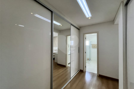 Apartamento à venda com 3 suítes em Jardim Portal da Colina, Sorocaba, SP