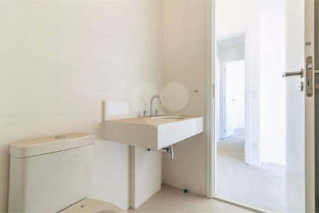 Apartamento à venda com 3 quartos, sendo 1 suíte, em Jardim da Saúde, São Paulo, SP