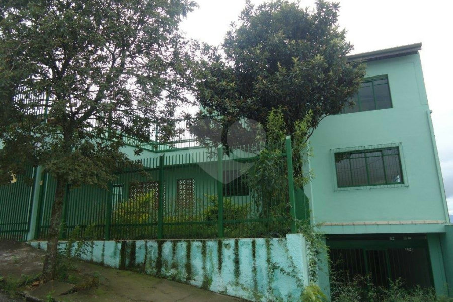 Casa Térrea à venda com 3 quartos, sendo 2 suítes, em Vila Nossa Senhora de Fátima, São João da Boa Vista, SP