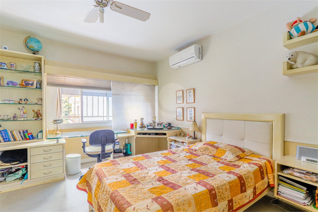 Apartamento à venda com 4 quartos, sendo 2 suítes, em Jardim Paulista, São Paulo, SP