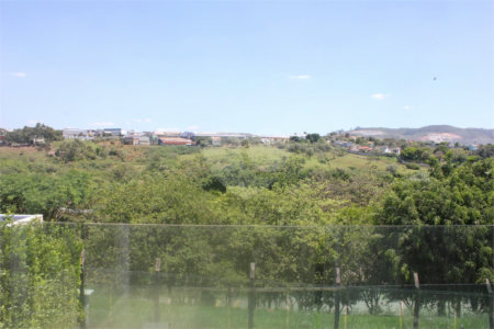 Casa à venda ou para alugar com 4 suítes em Alphaville, Santana de Parnaíba, SP