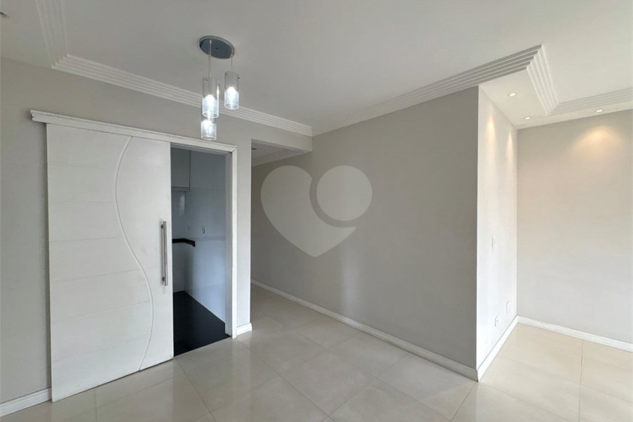 Apartamento à venda com 3 quartos, sendo 1 suíte, em Santana, São Paulo, SP