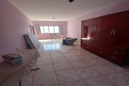 Casa à venda com 1 suíte em Campo Grande, Rio de Janeiro, RJ