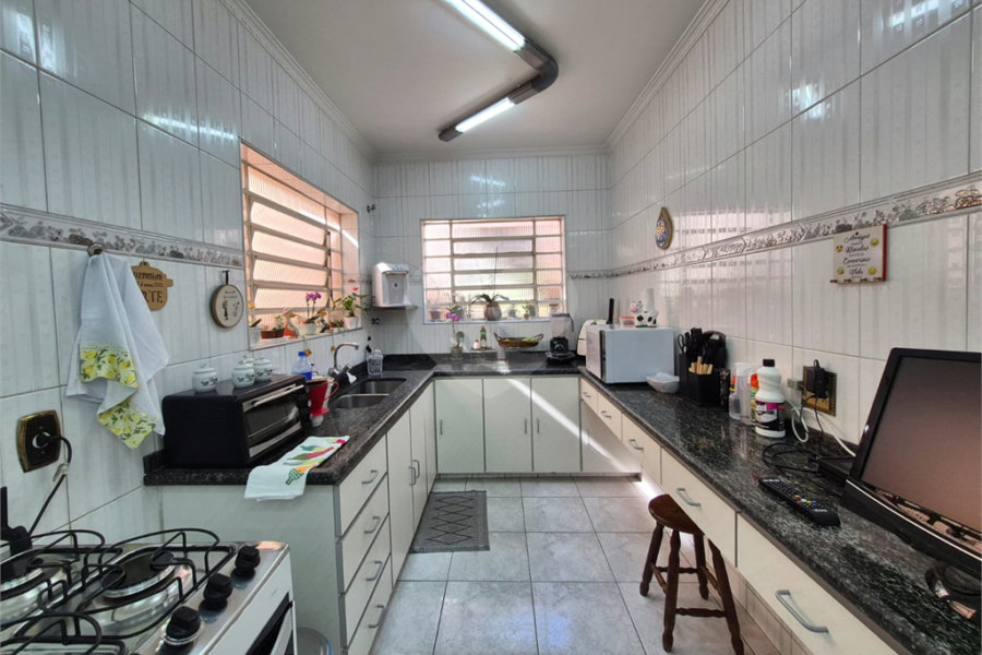 Sobrado à venda com 3 quartos, sendo 1 suíte,  em Butantã, São Paulo, SP