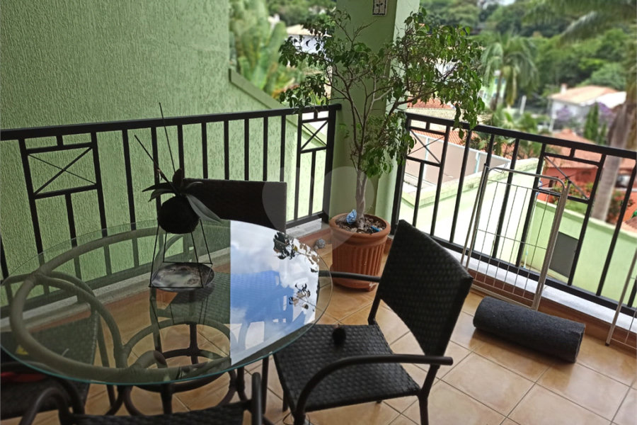Casa à venda com 3 suítes no condomínio Residencial Jardim Itatinga,, São Paulo - SP