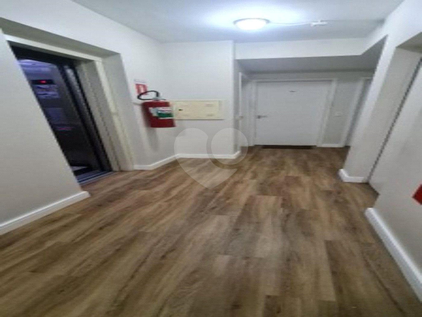 Apartamento à venda com 3 quartos, sendo 1 suíte,  em Vila Gilda, Santo André, SP