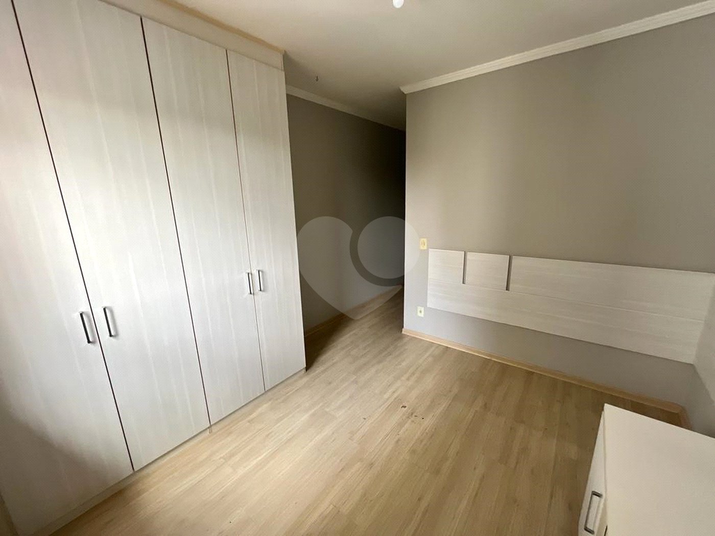 Sobrado à venda com 3 quartos, sendo 1 suíte,  em Vila Alice, Santo André, SP