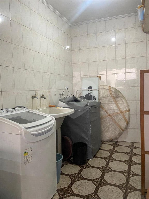 Casa à venda com 3 quartos, sendo 2 suítes, em Vila Carrão, São Paulo, SP