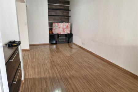 Casa à venda com 3 quartos, sendo 1 suíte,  no condomínio Residencial Felicitá, Sorocaba - SP
