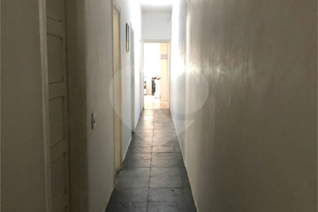 Casa à venda com 6 quartos, sendo 2 suítes, em Vila Monumento, São Paulo, SP