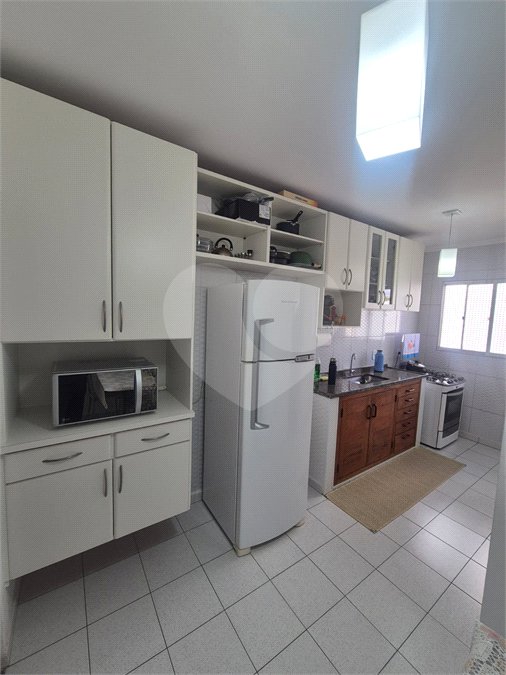 Apartamento à venda com 3 quartos, sendo 1 suíte,  em Parque Santana, Mogi das Cruzes, SP