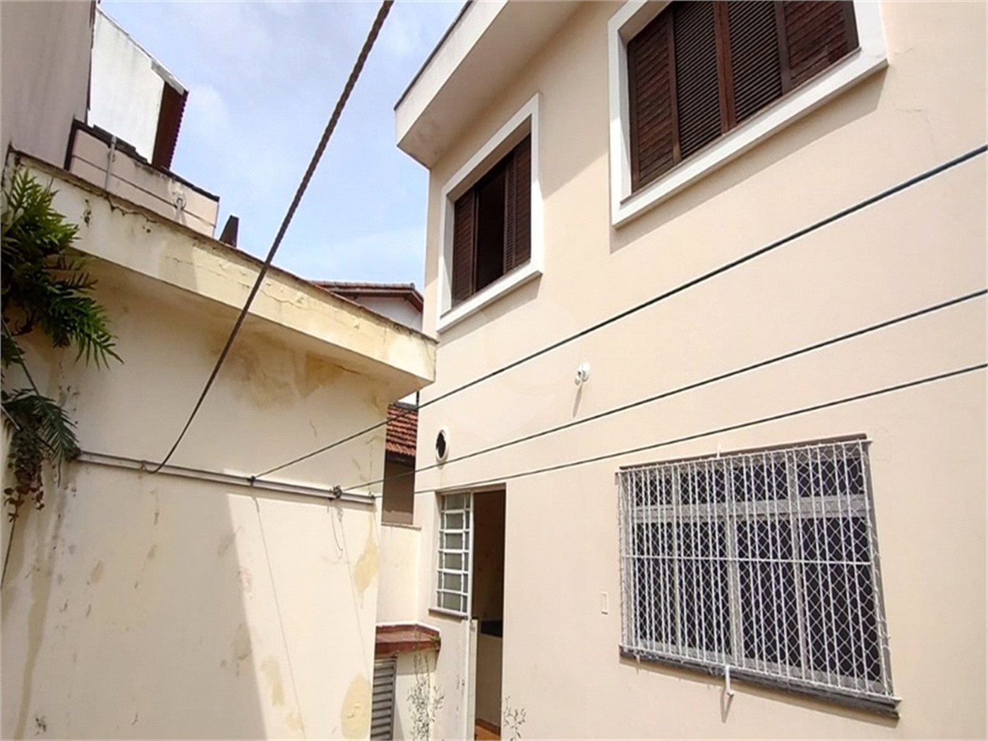 Casa à venda com 3 quartos, sendo 1 suíte, em Tremembé, São Paulo, SP