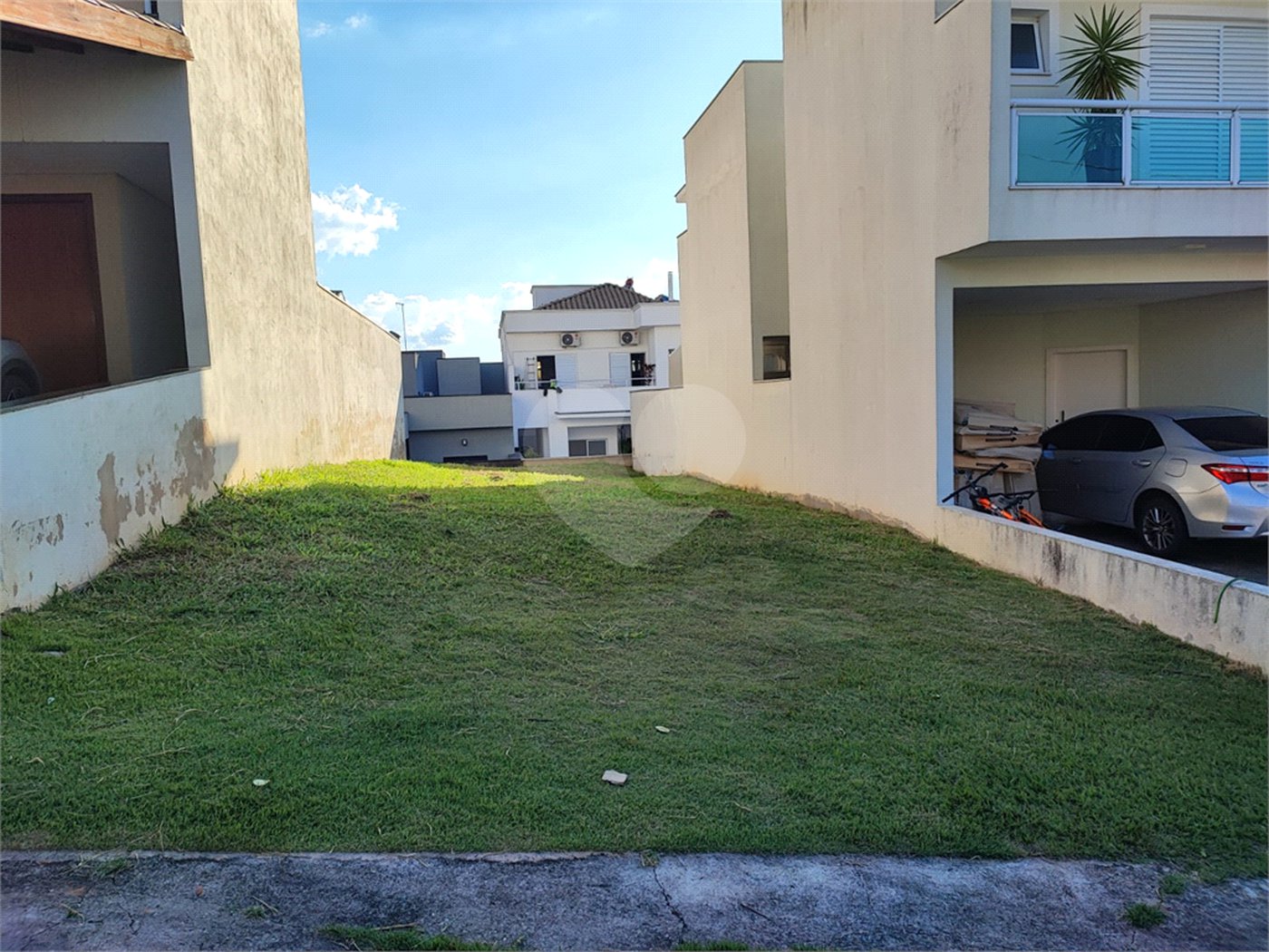 Terreno à venda no condomínio Golden Park Residence II, Sorocaba - SP