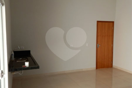 Terreno à venda com 2 quartos, sendo 1 suíte, no condomínio Costa Leste, Três Lagoas - MS