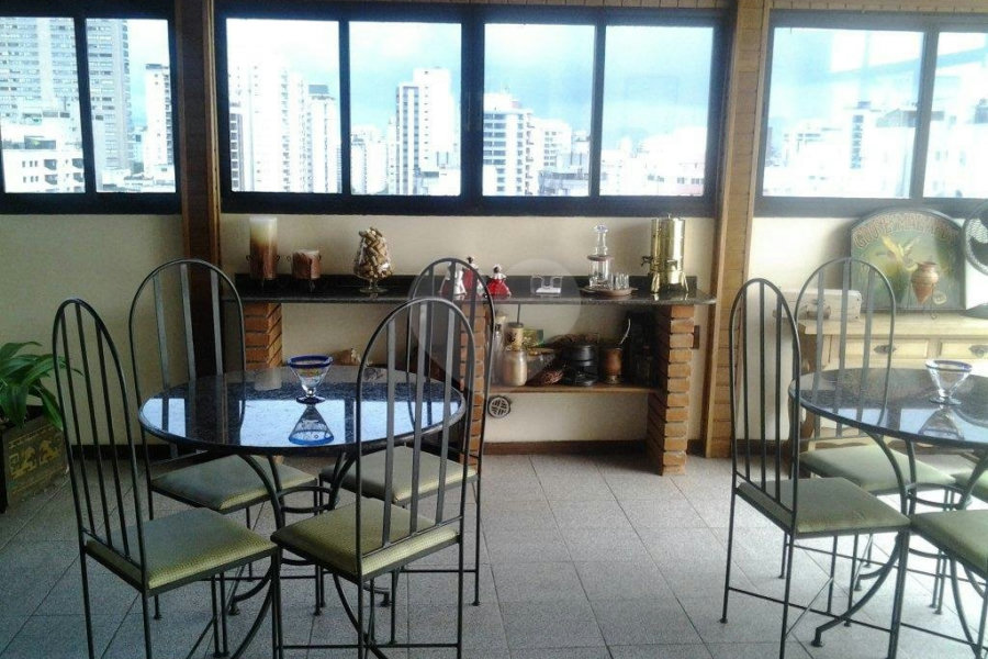 Cobertura à venda com 3 quartos, sendo 1 suíte,  em Perdizes, São Paulo, SP