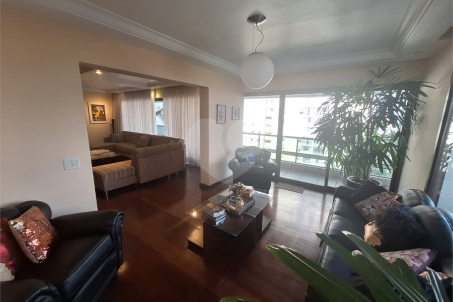 Apartamento à venda com 4 quartos, sendo 2 suítes, em Santana, São Paulo, SP