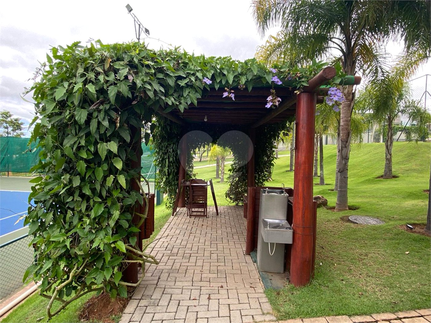 Casa à venda com 4 suítes em Residencial Jatibela, Campinas, SP
