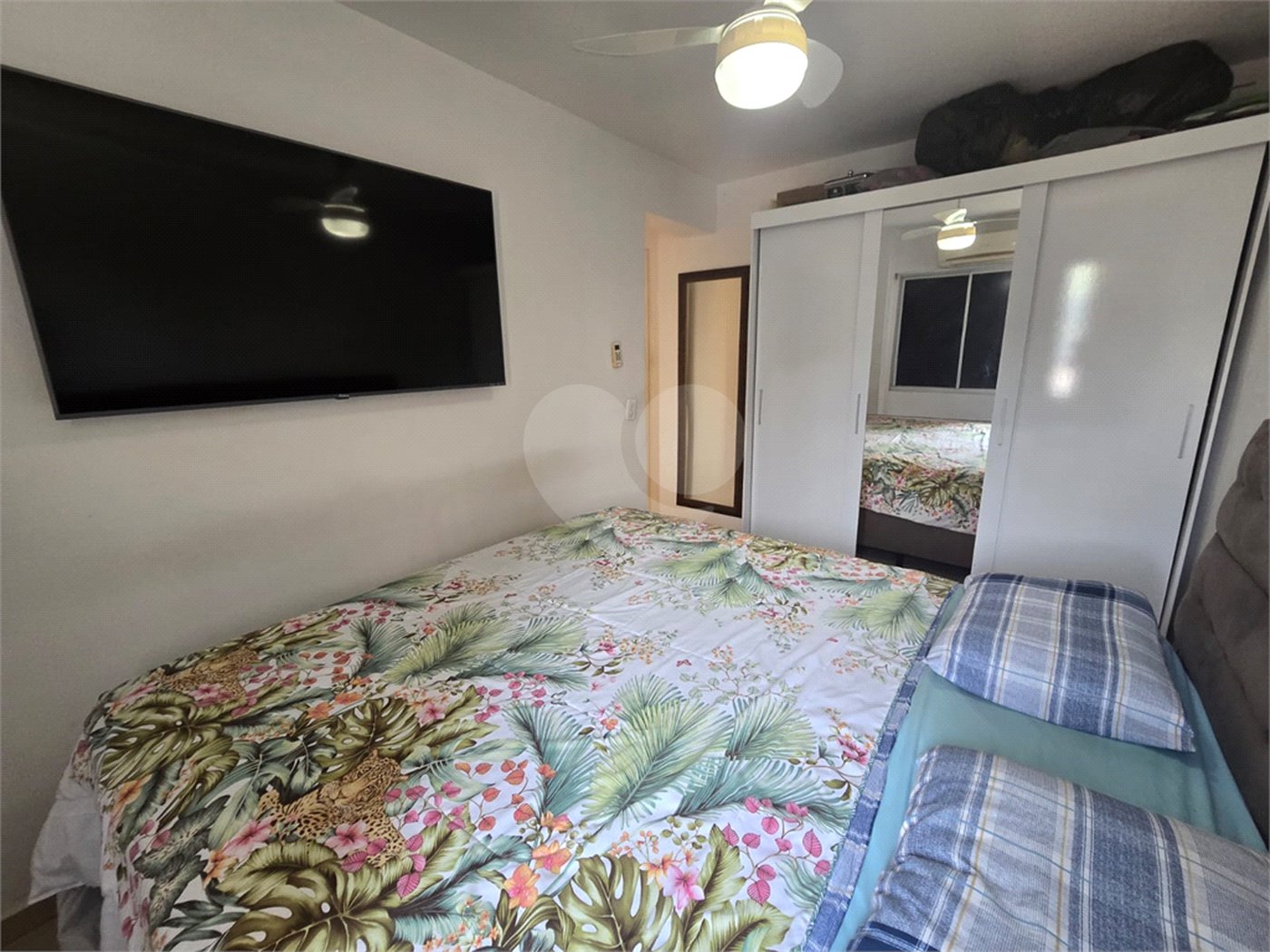Apartamento à venda com 2 quartos, sendo 1 suíte,  em Rio Comprido, Rio de Janeiro, RJ