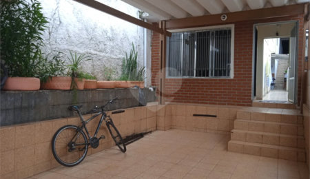 Sobrado à venda com 3 quartos, sendo 2 suítes,  em Santana, São Paulo, SP