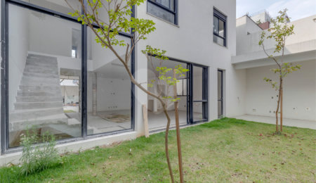 Casa à venda com 4 suítes no condomínio Ocean Village, São Paulo - SP