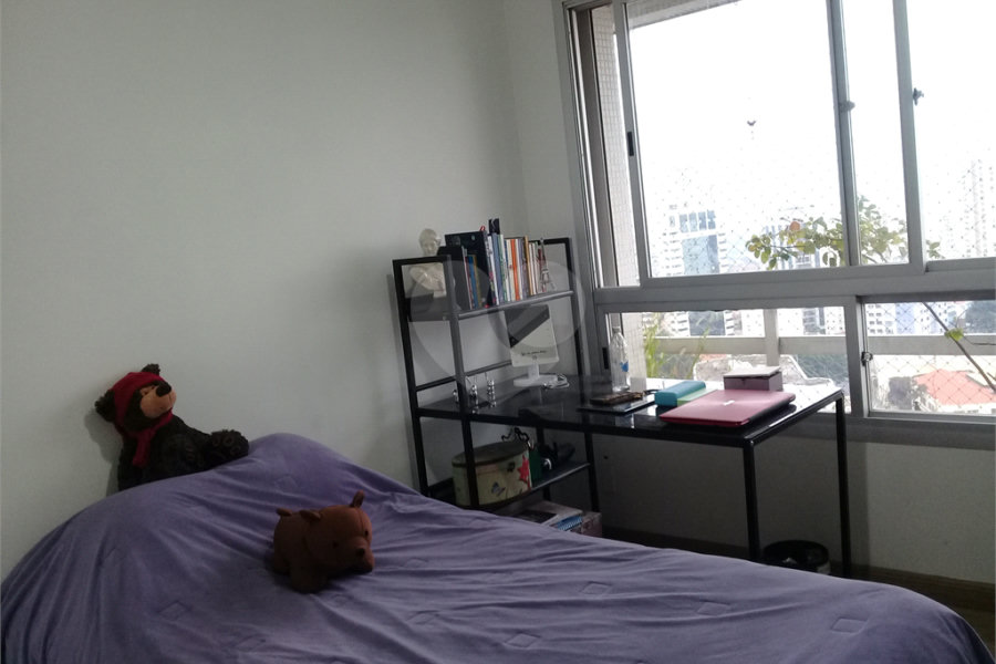 Apartamento à venda com 3 quartos, sendo 1 suíte, em Santana, São Paulo, SP