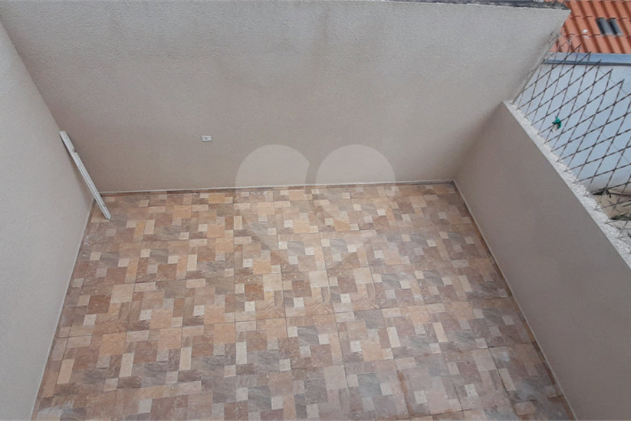 Sobrado à venda com 3 quartos, sendo 1 suíte, em Laranjeiras, Caieiras, SP