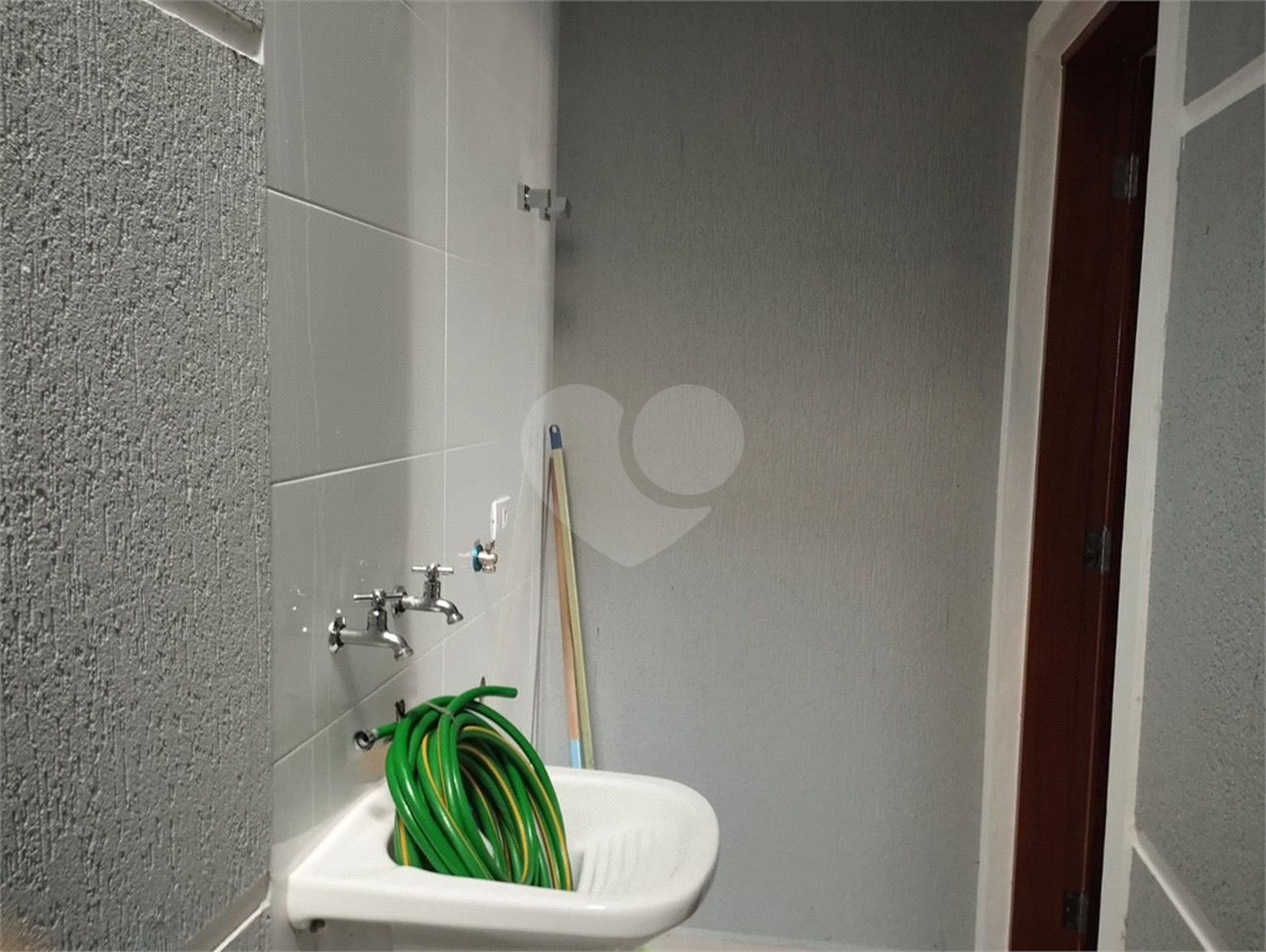 Sobrado à venda com 3 quartos, sendo 1 suíte, em Vila Mazzei, São Paulo, SP