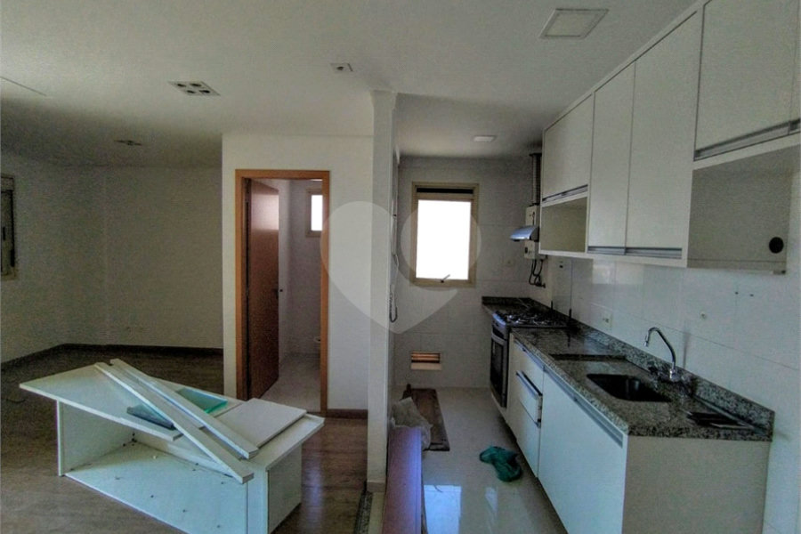 Cobertura à venda com 2 quartos em Santana, São Paulo, SP