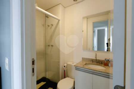 Apartamento à venda com 2 quartos, sendo 1 suíte, em Pinheiros, São Paulo, SP