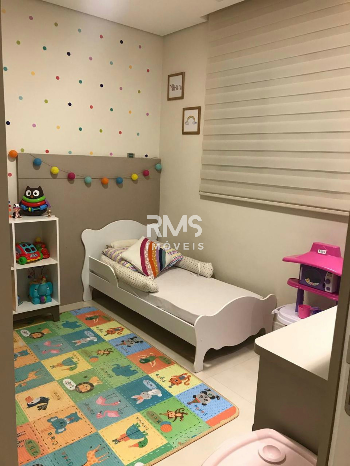 Belíssimo à venda com 3 quartos, sendo 1 suíte, no condomínio Residencial Ilhas Mediterrâneo, Itu - SP