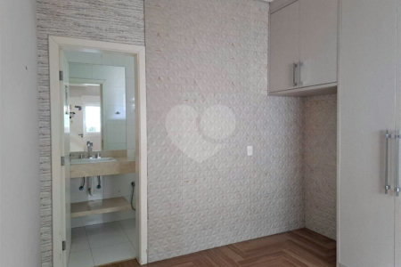 Casa à venda com 3 quartos, sendo 1 suíte, no condomínio Terra Nobre, Indaiatuba - SP