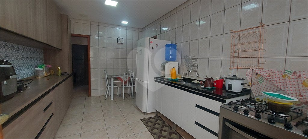Casa à venda com 3 quartos, sendo 1 suíte, em Vila Jardini, Sorocaba, SP