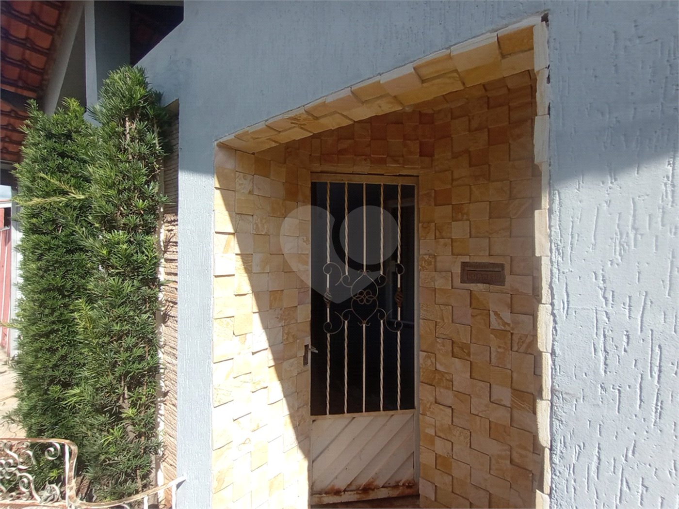 Casa à venda com 2 quartos em Cambuí, Itapetininga, SP