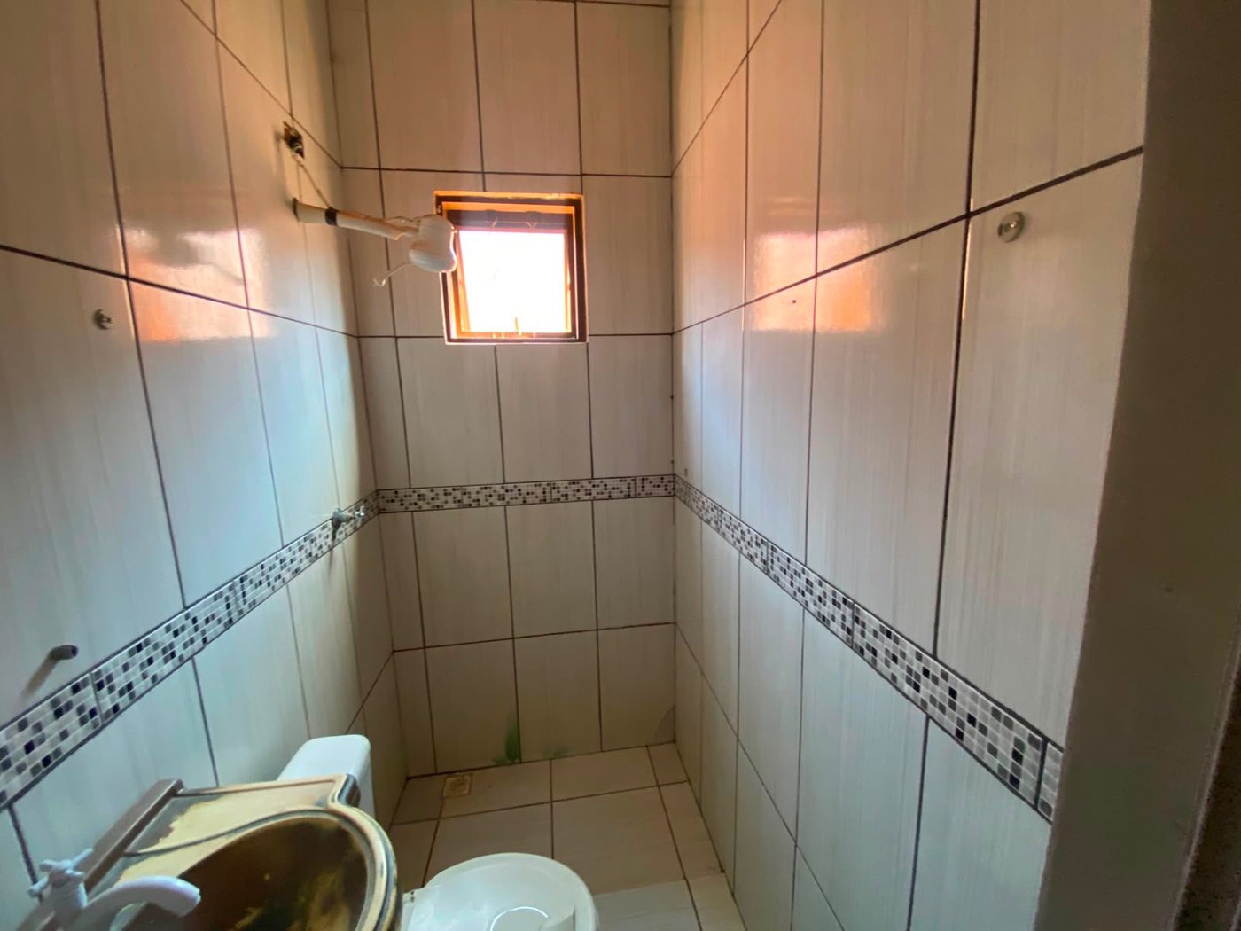 Casa para alugar com 2 quartos, sendo 1 suíte,  em Jardim Brasília, Três Lagoas, MS