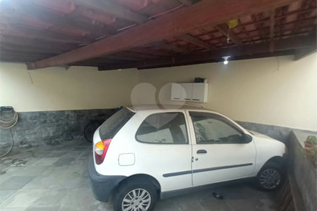 Casa à venda com 2 quartos, sendo 1 suíte, no condomínio Parque Central, Rio de Janeiro - RJ
