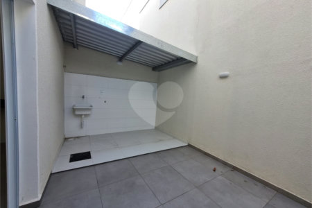 Casa à venda com 2 suítes no condomínio Residencial Américo Figueiredo, Sorocaba - SP