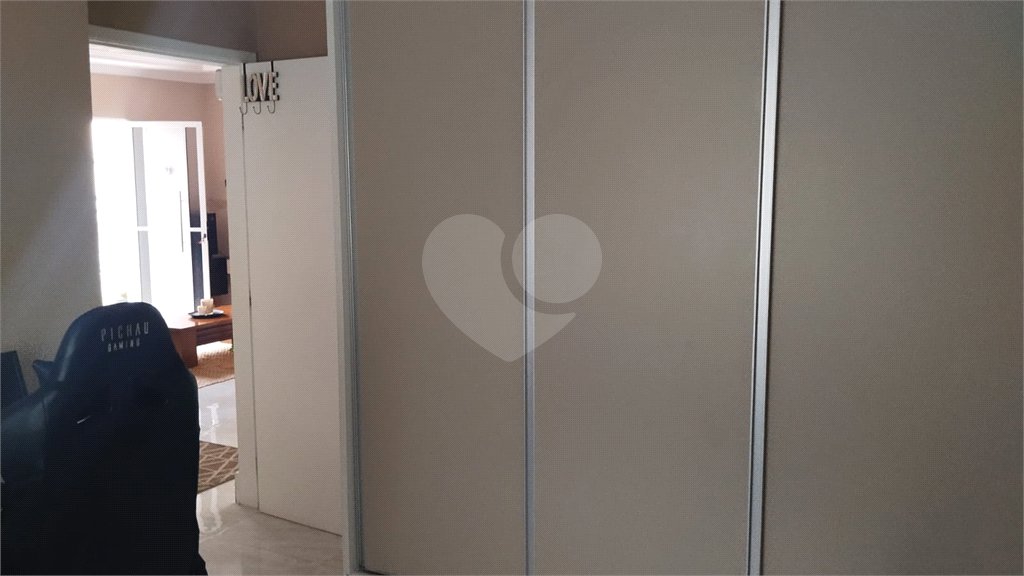 Apartamento à venda com 2 quartos, sendo 1 suíte,  em Vila Nova Socorro, Mogi das Cruzes, SP