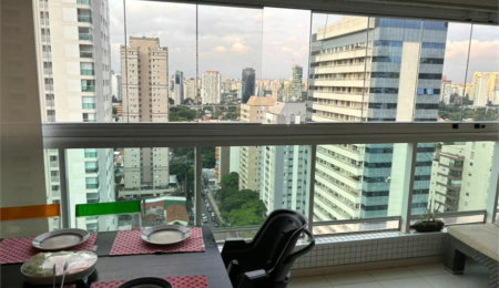 Apartamento à venda com 3 suítes em Vila Gertrudes, São Paulo, SP