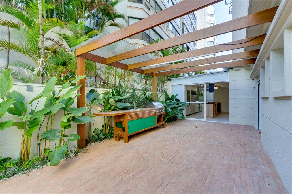 Apartamento à venda com 3 suítes em Chácara Santo Antônio, São Paulo, SP