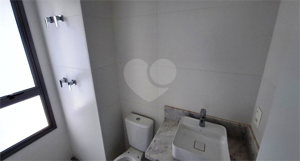 Apartamento à venda com 3 suítes em Sumarezinho, São Paulo, SP